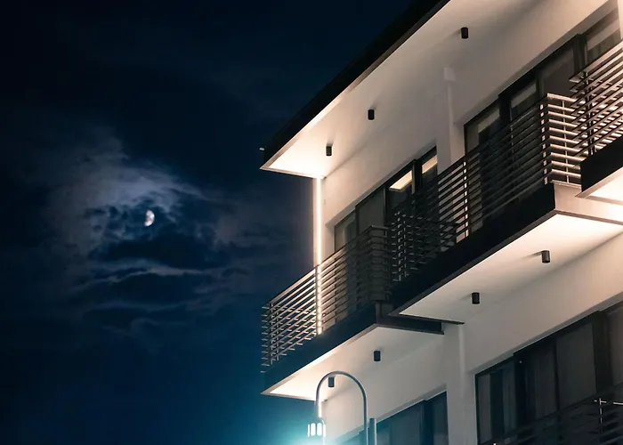 Δ17 Suites & Apartments