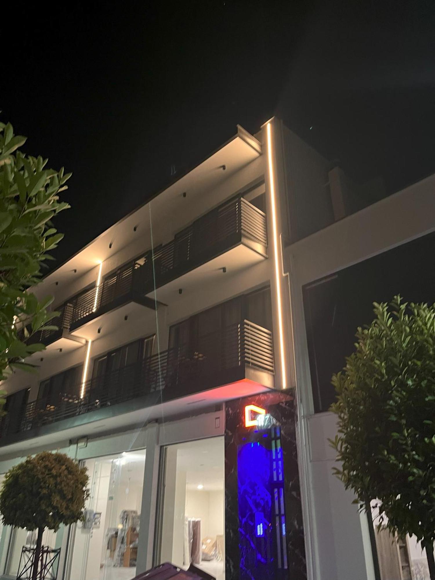 δ17 & Apartment *